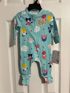 Hello Kitty baby sleeper